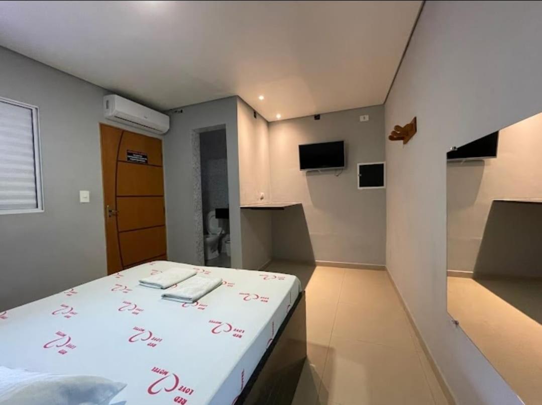 Hotel Red Love Diadema Exterior foto